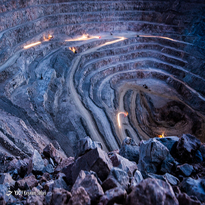 شركات ومصانع صناعية